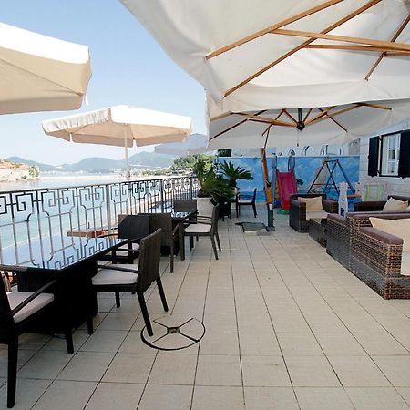Studio Apartman Sveti Stefan Appartement Buitenkant foto