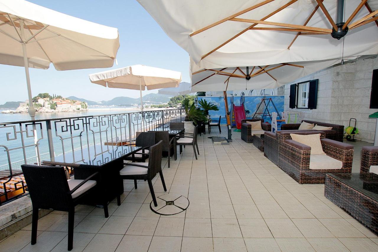 Studio Apartman Sveti Stefan Appartement Buitenkant foto